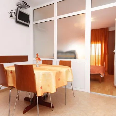 6215c Διαμέρισμα Tkon